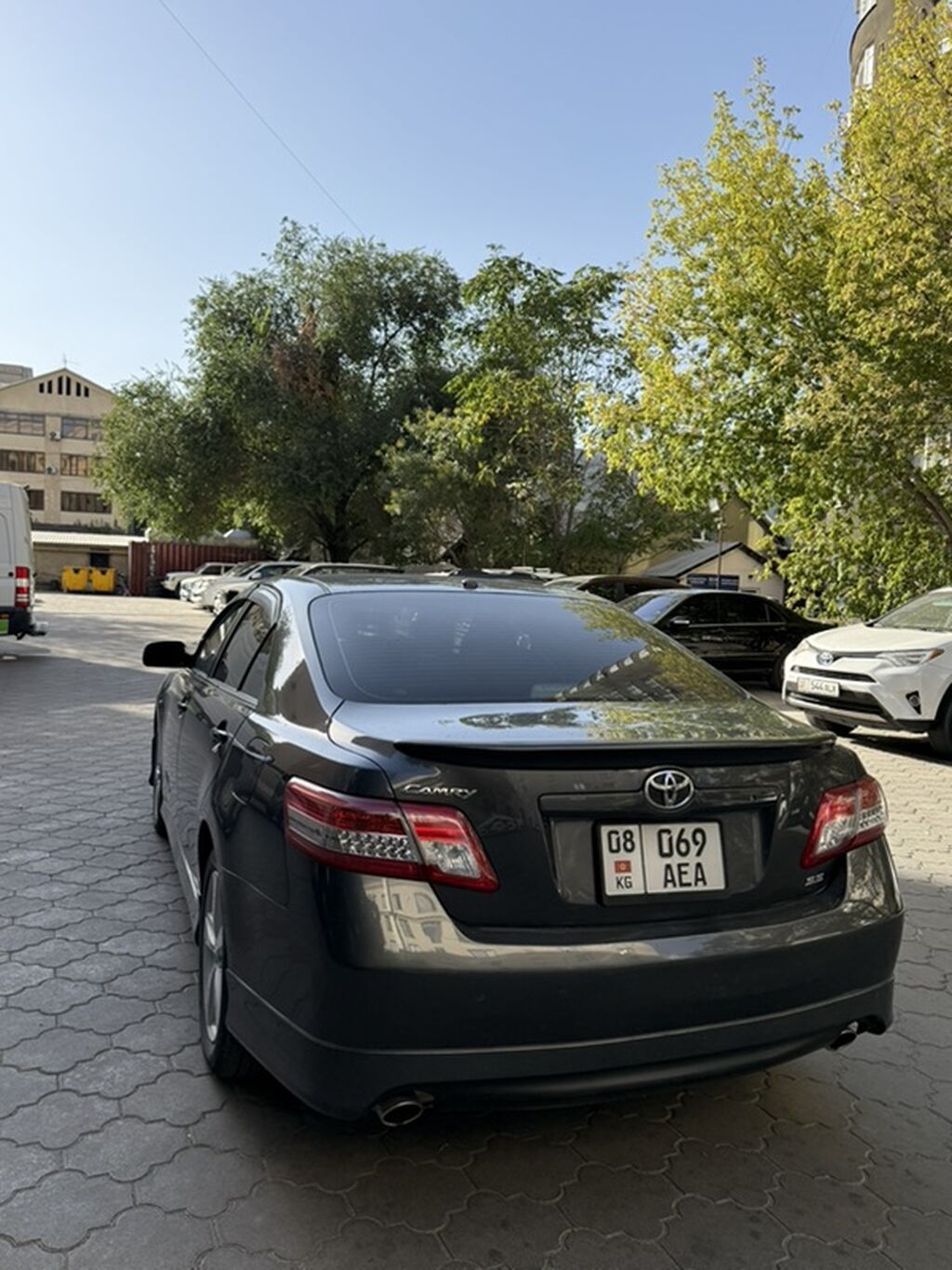 Toyota Camry: 2009 г., 2.4 л, Автомат, Бензин, Седан: фото 2
