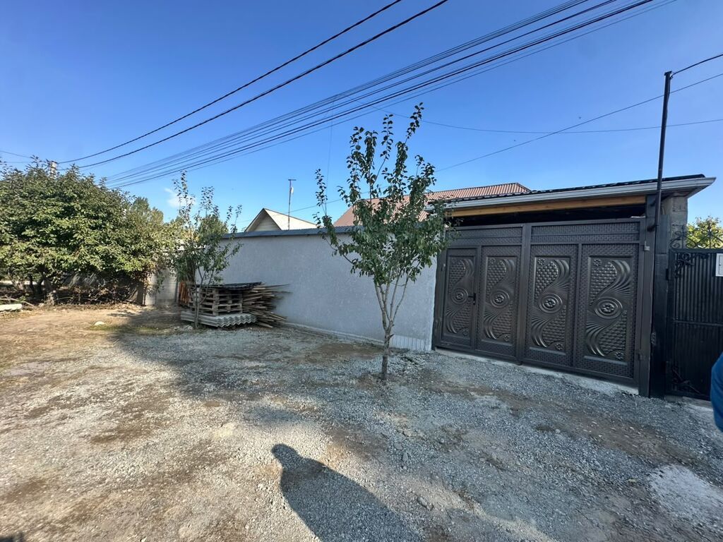 4 комнаты, 90 м², 3 соток, Бишкек, Ак-Босого ж/м Собственник: фото 2