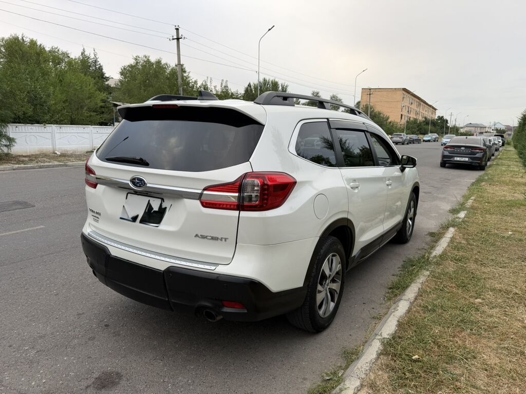 Subaru Ascent: 2018 г., 2.4 л, Автомат, Бензин, Кроссовер: фото 2