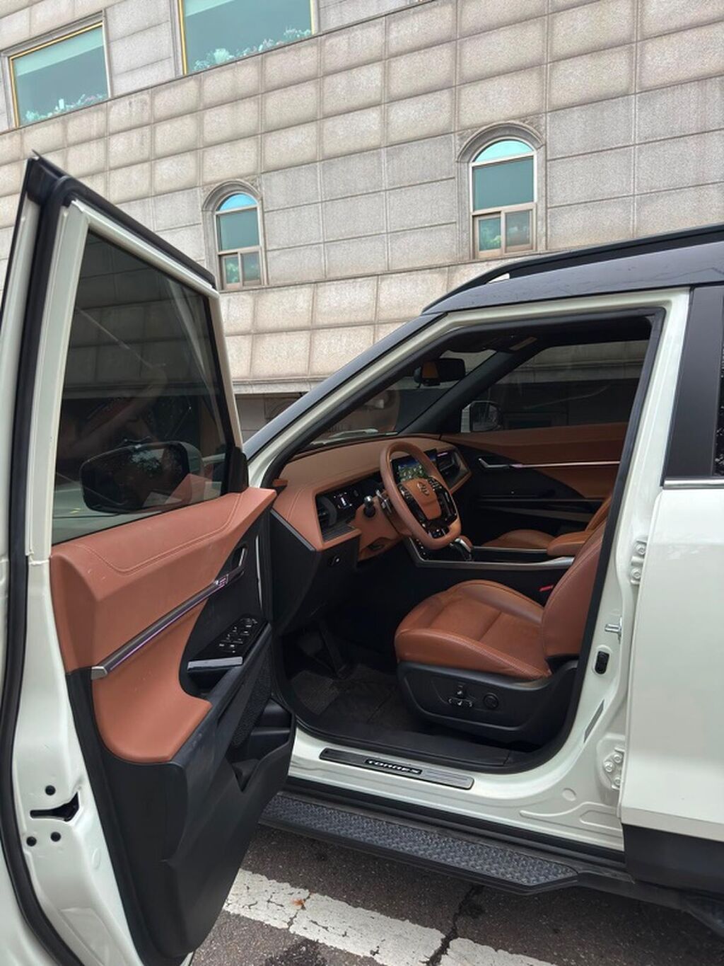 Ssangyong Torres: 2022 г., 1.5 л, Автомат, Бензин, Кроссовер: фото 4
