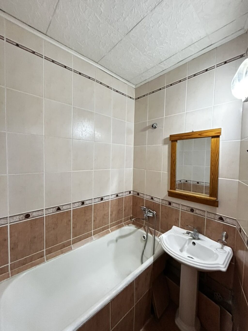 2 комнаты, 55 м², Асанбай мкр 104 серия, 3 этаж: фото 8