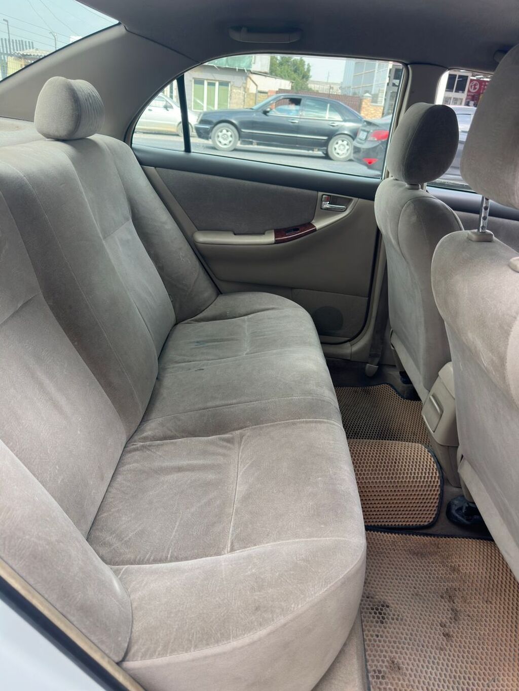 Toyota Corolla: 2002 г., 1.5 л, Автомат, Бензин, Седан: фото 7