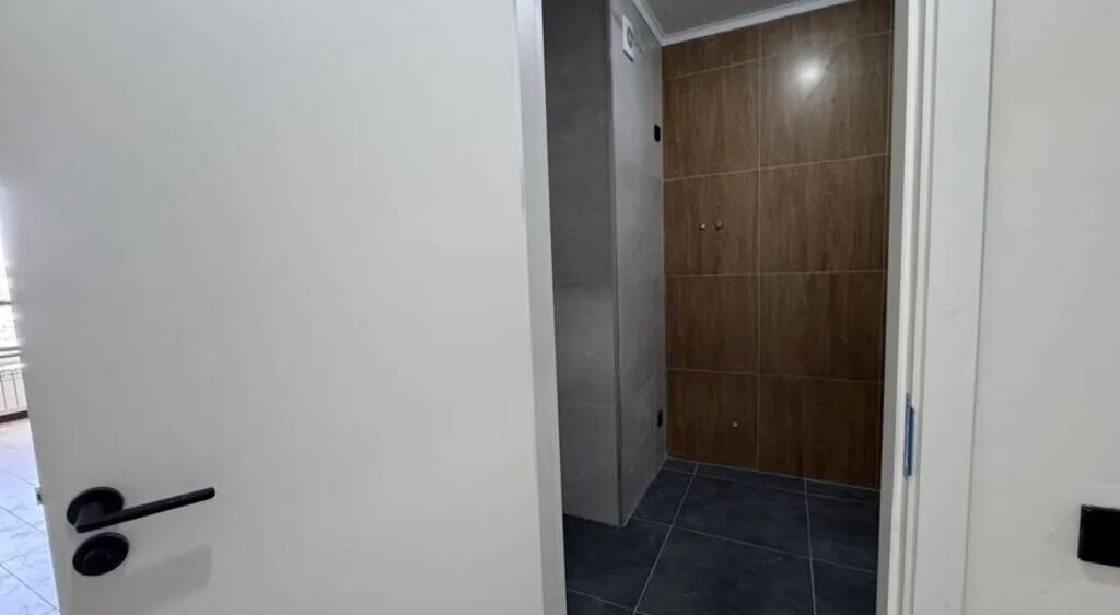 3 комнаты, 96 м², АЮ Гранд Элитка, 4 этаж, Свежий ремонт: фото 1