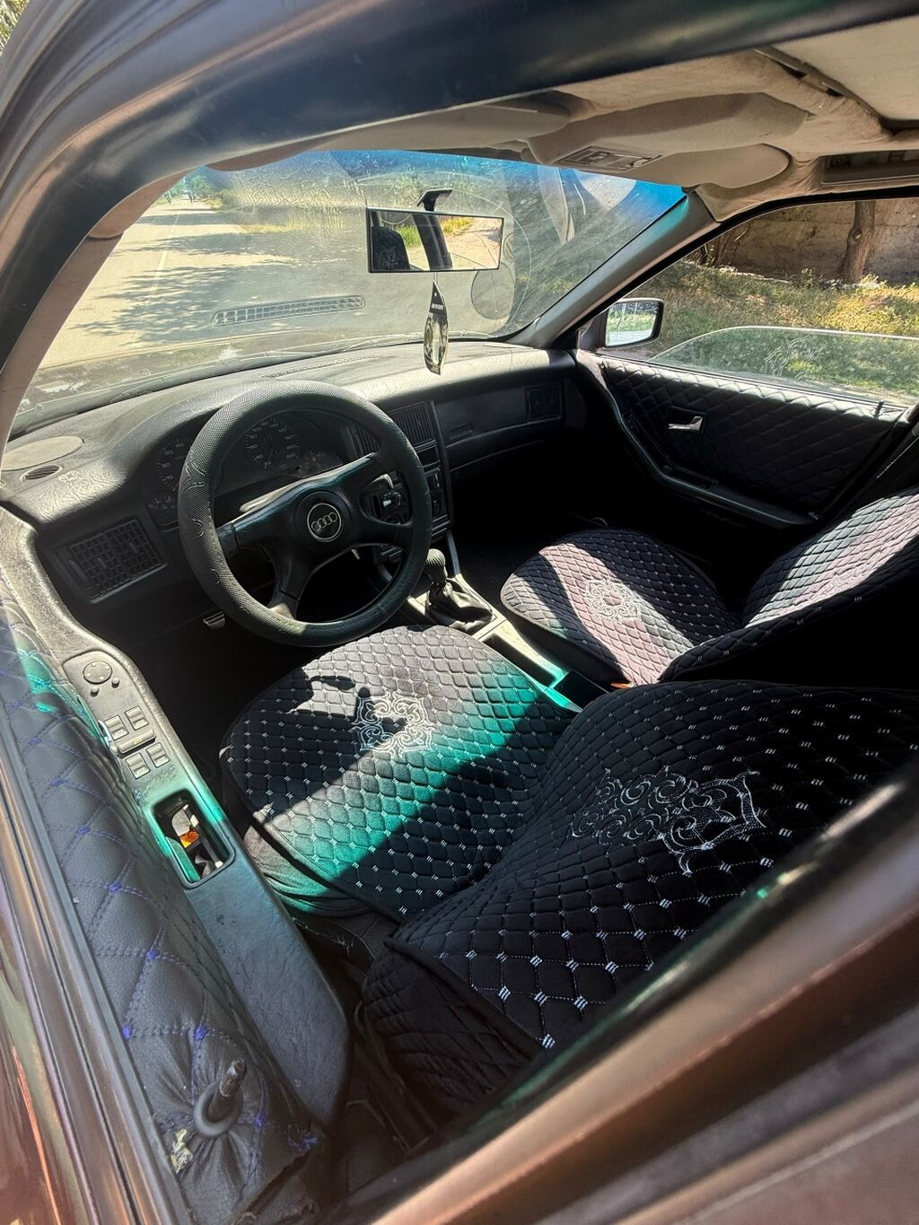 Audi 80: 1991 г., 2 л, Механика, Бензин, Седан: фото 8