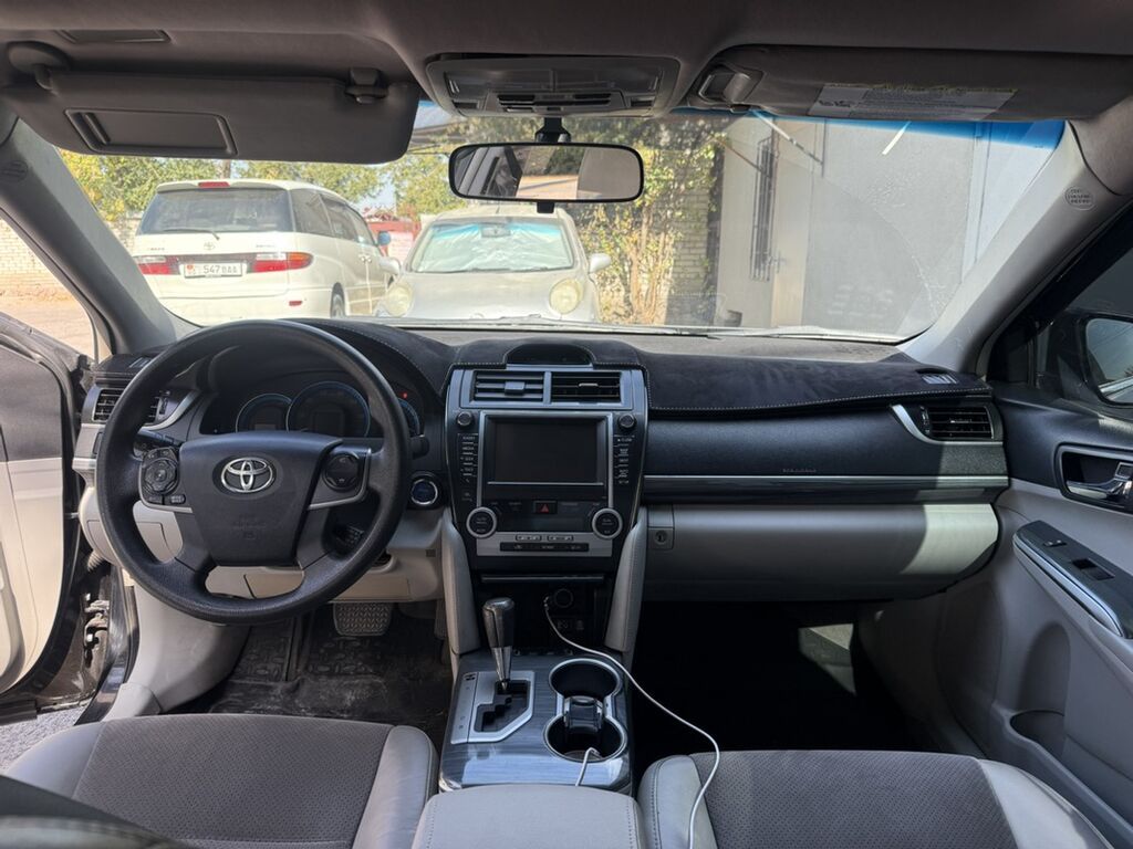 Toyota Camry: 2012 г., 2.5 л, Автомат, Бензин, Седан: фото 5