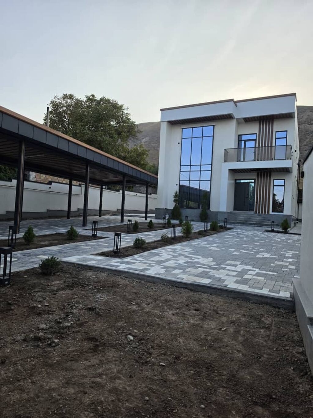 6 комнат и более, 400 м², 8 соток, Бишкек, Чон-Арык с. Собственник: фото 2