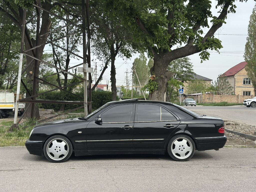 Mercedes-Benz E-Class: 1998 г., 4.3 л, Автомат, Газ, Седан: фото 4