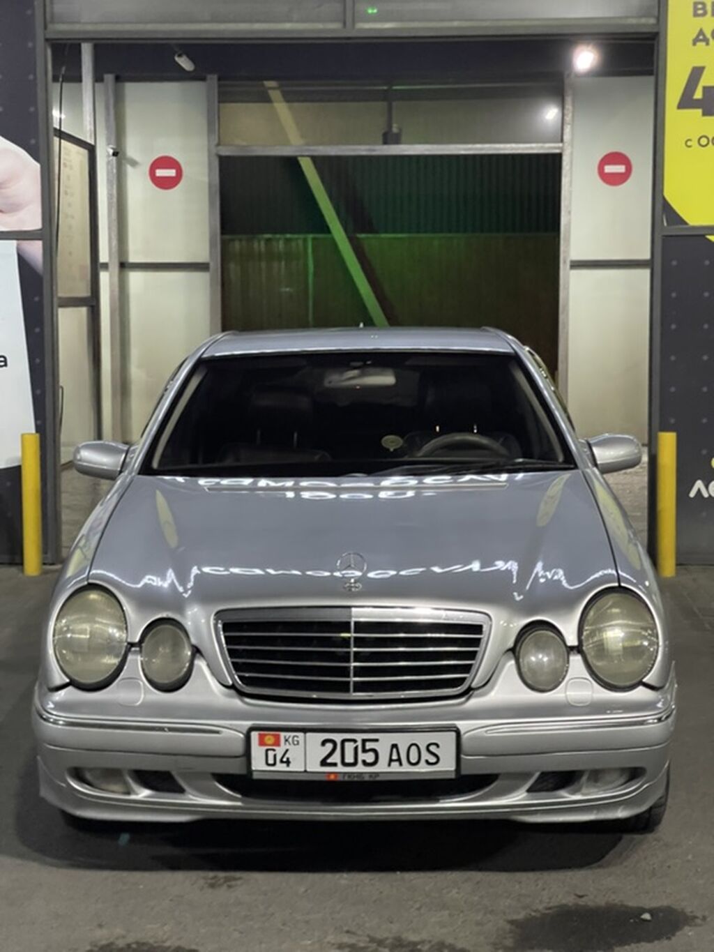 Mercedes-Benz E-Class: 2002 г., 2 л, Автомат, Бензин, Седан: фото 1
