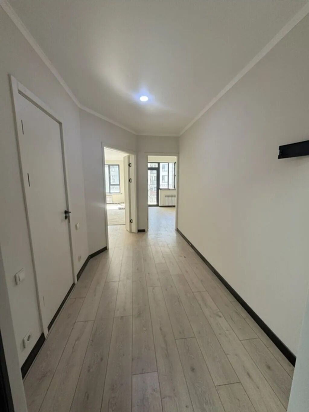 2 комнаты, 52 м², Пишпек Элитка, 12 этаж, Косметический ремонт: фото 2