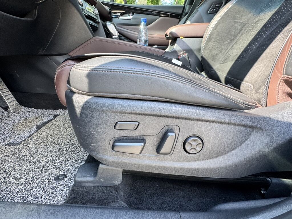 Hyundai Santa Fe: 2018 г., 2.2 л, Автомат, Дизель, Кроссовер: фото 6