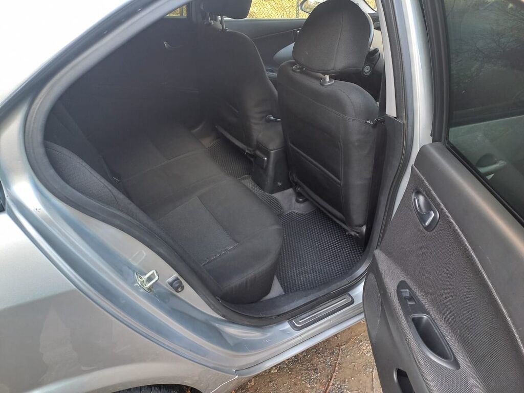 Nissan Primera: 2002 г., 2 л, Автомат, Бензин, Седан: фото 7
