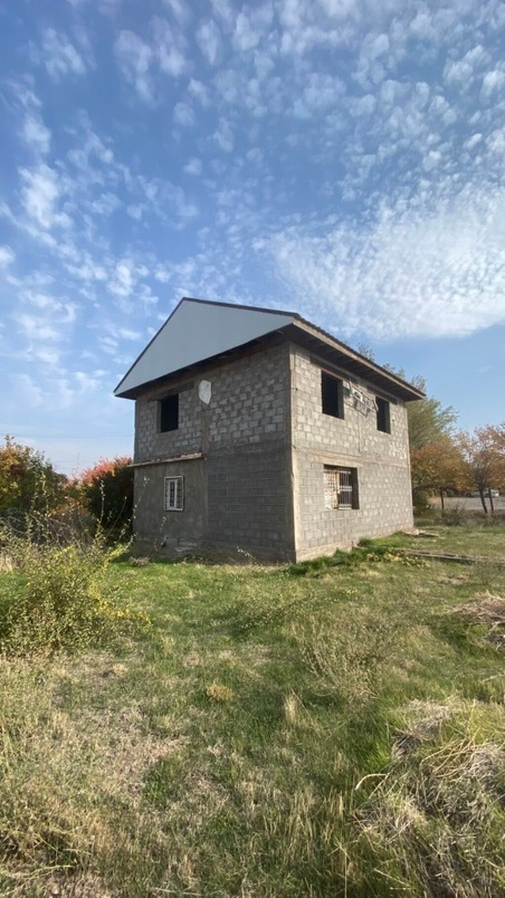 Продается двухэтажный дом из пескоблока 120квМ ПСО. В Кара-Балте: фото 3