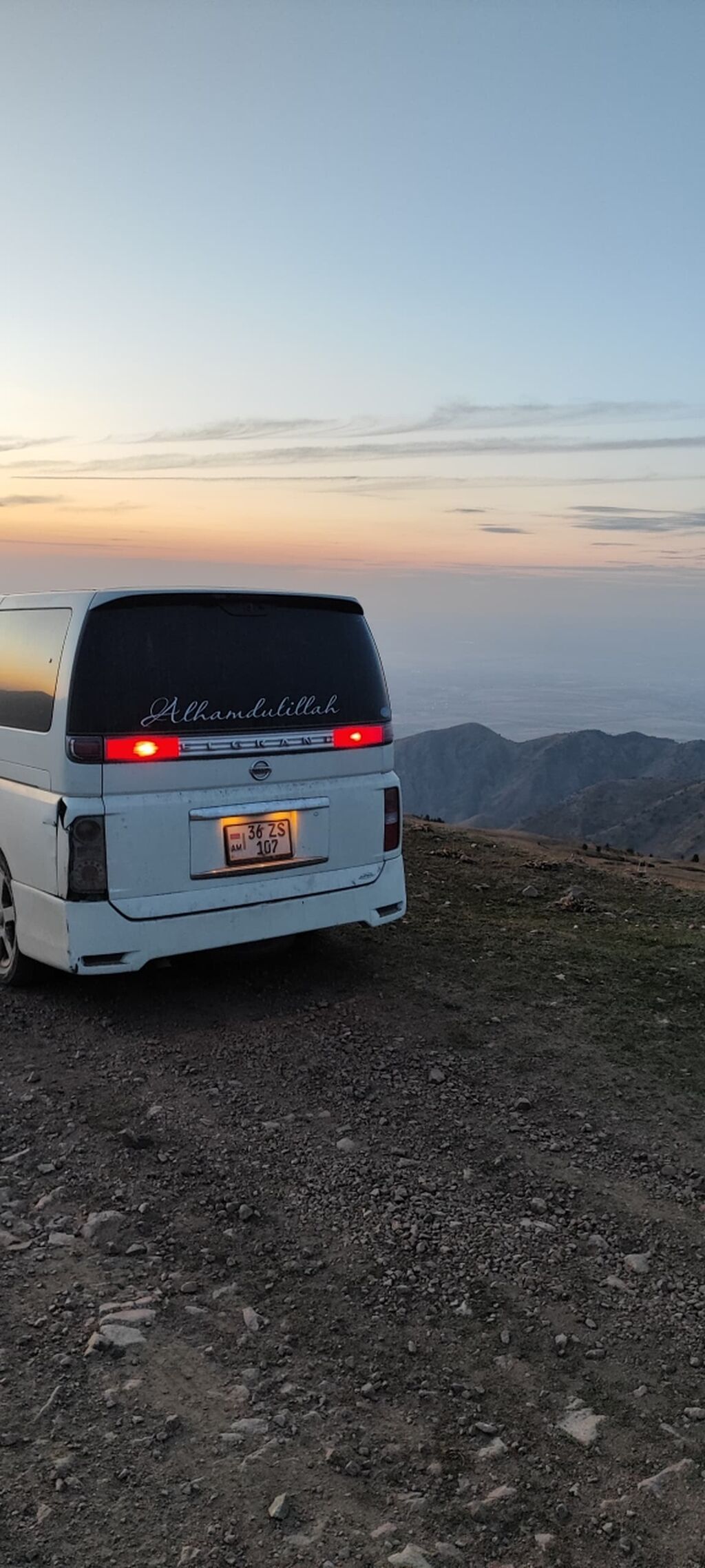 Nissan Elgrand: 2006 г., 3.5 л, Автомат, Газ, Минивэн: фото 7