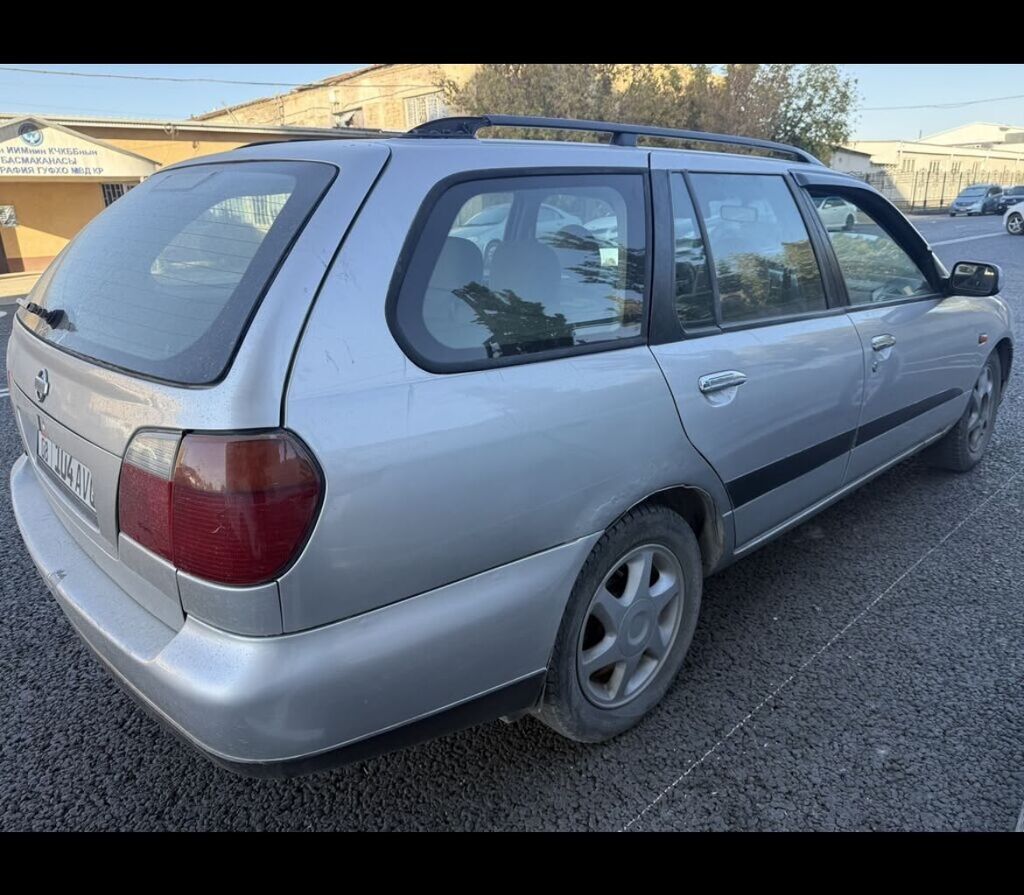Nissan Primera: 2001 г., 1.8 л, Механика, Бензин, Универсал: фото 4