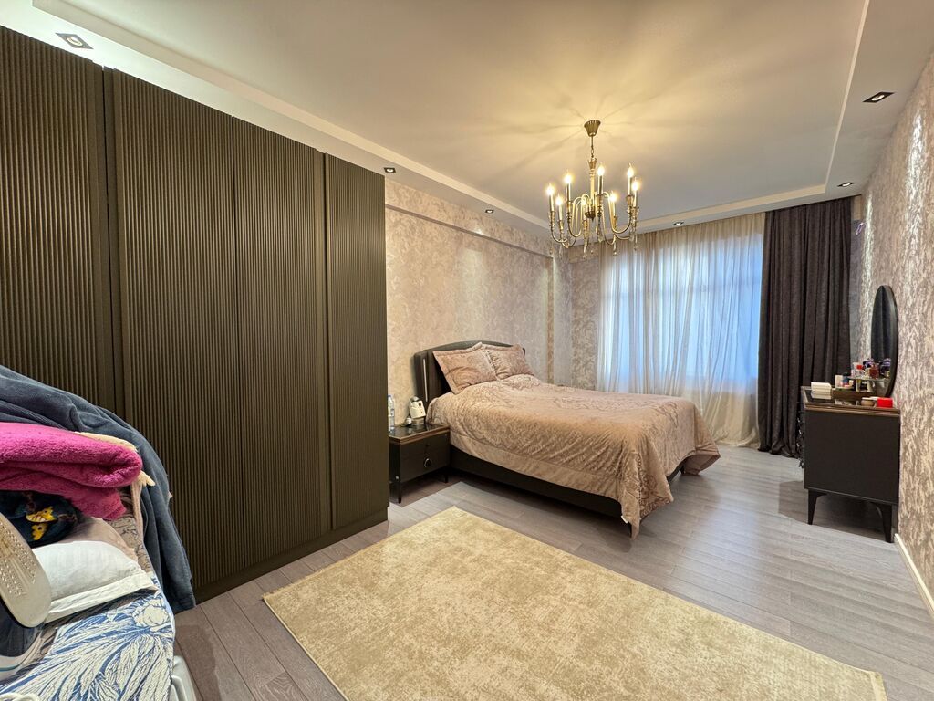 3 otaqlı, Yeni tikili, 107 kv. m
