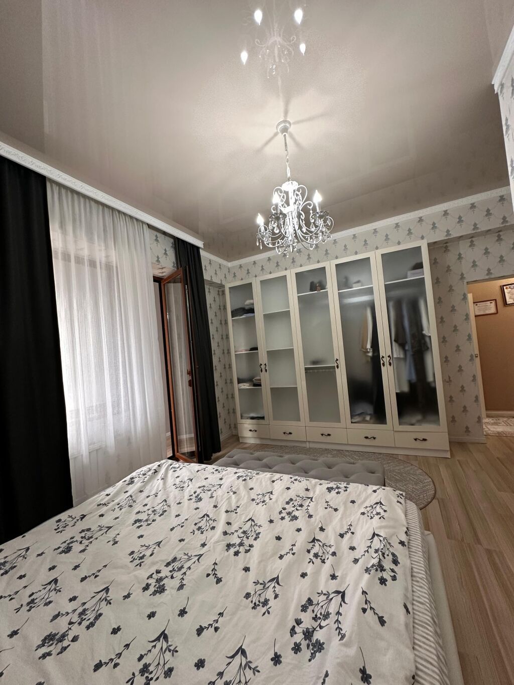 Срочно сдаётся 3х-комнатная квартира 125м2 Этаж 7 из 12 район 7: фото 3