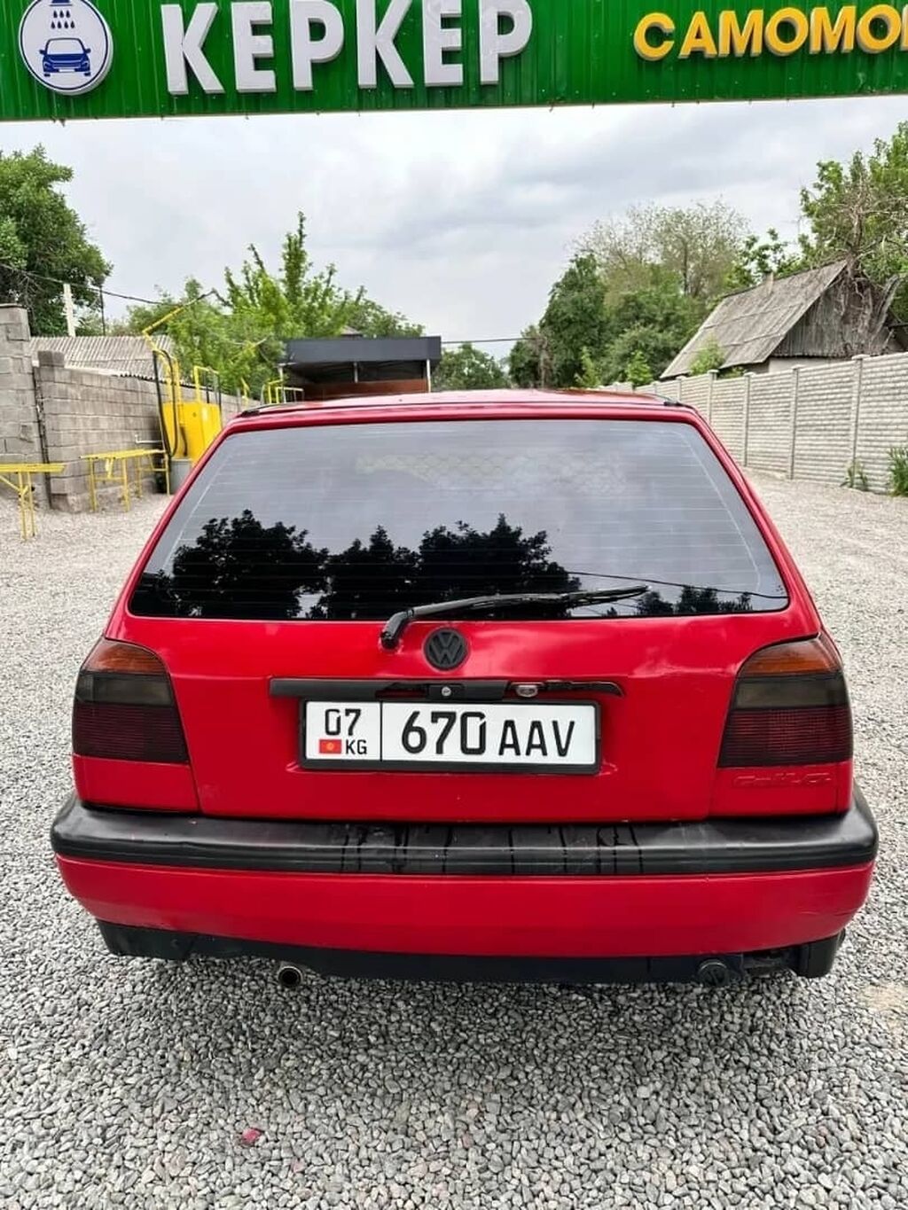 Volkswagen Golf: 1992 г., 1.8 л, Механика, Газ, Хэтчбэк: фото 3