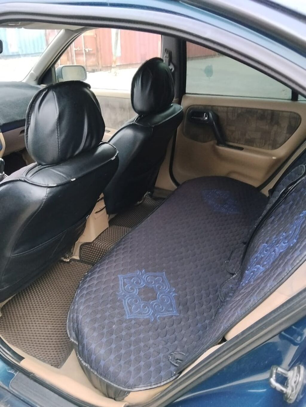 Nissan Primera: 2001 г., 1.8 л, Механика, Бензин, Седан: фото 2