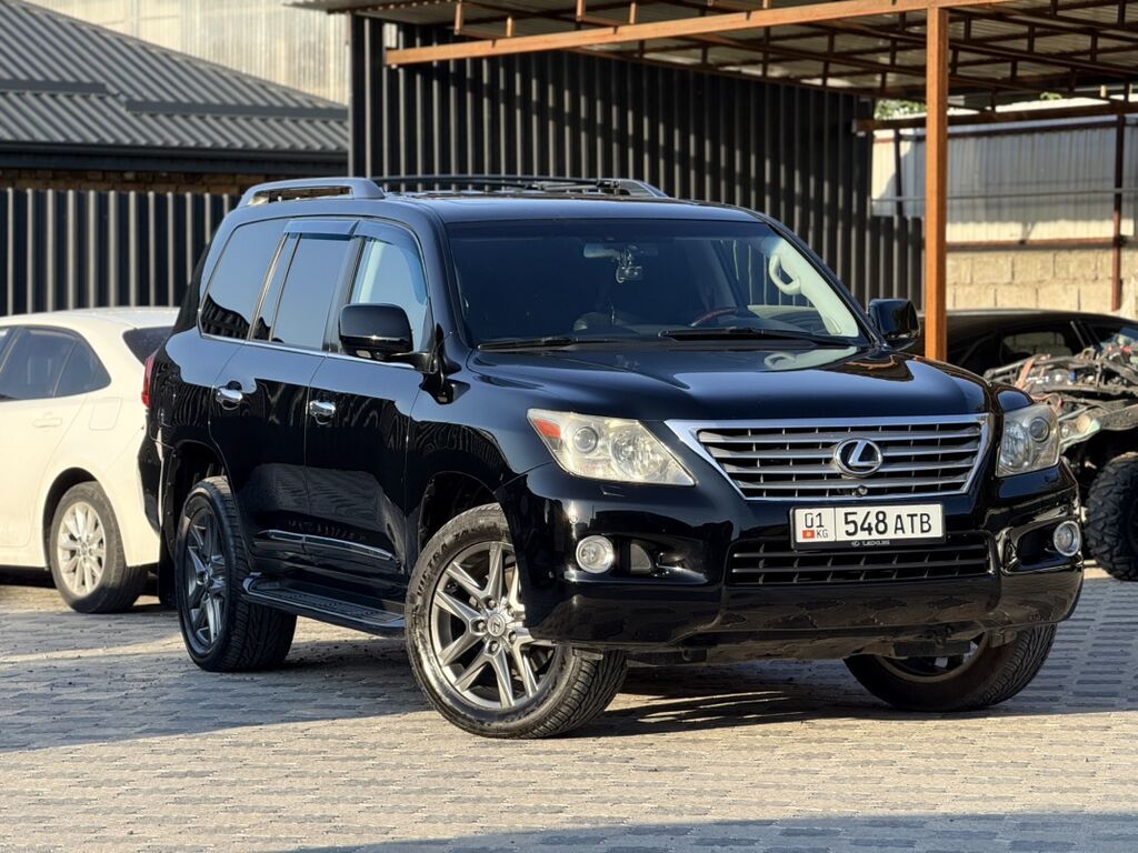 Lexus LX: 2011 г., Газ, Внедорожник: фото 2