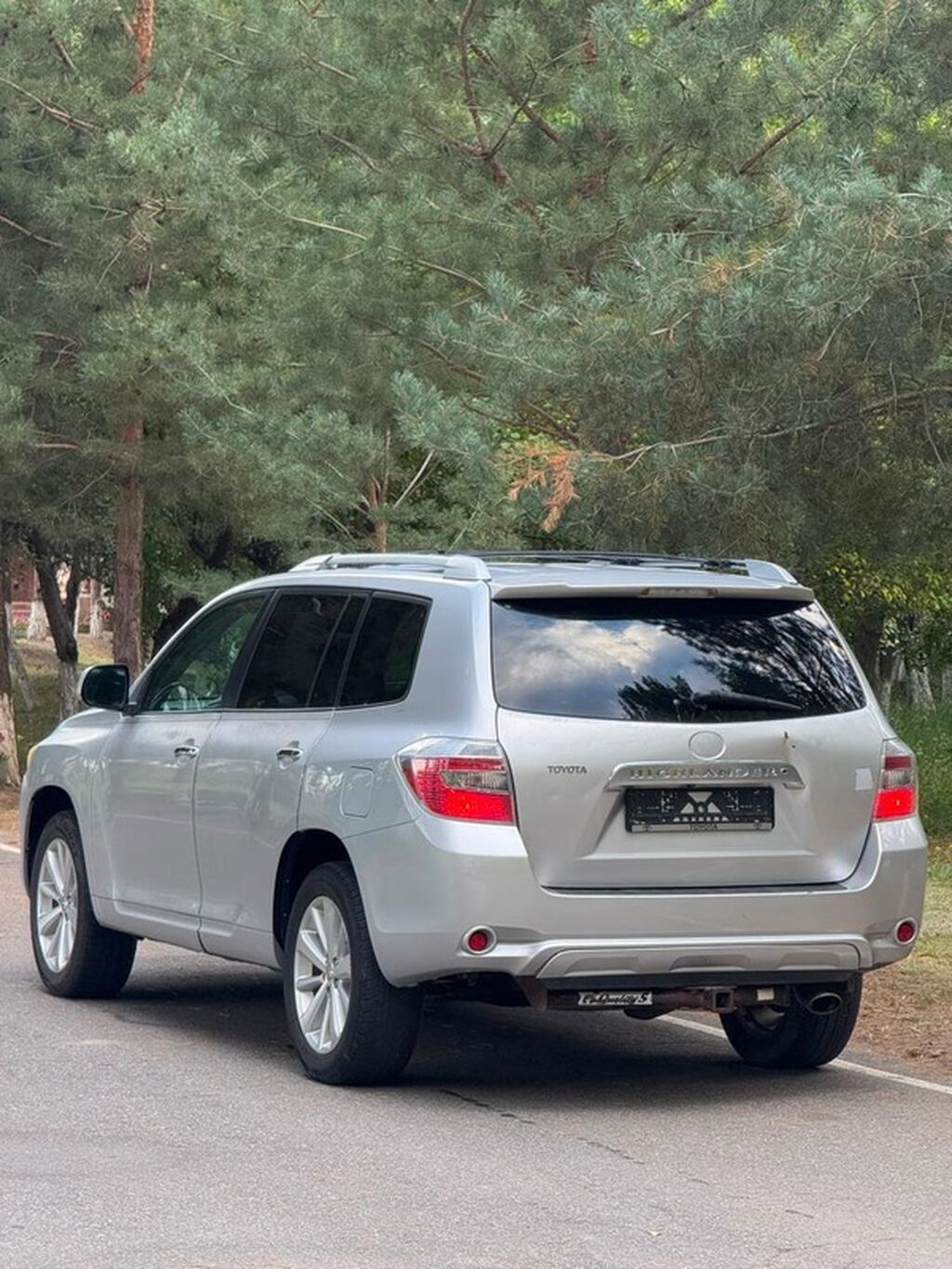 Toyota Highlander: 2010 г., 3.3 л, Автомат, Гибрид, Кроссовер: фото 4
