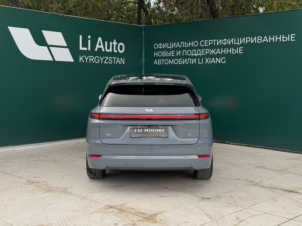 Lixiang L7: 2025 г., 1.5 л, Автомат, Гибрид, Кроссовер: фото 5