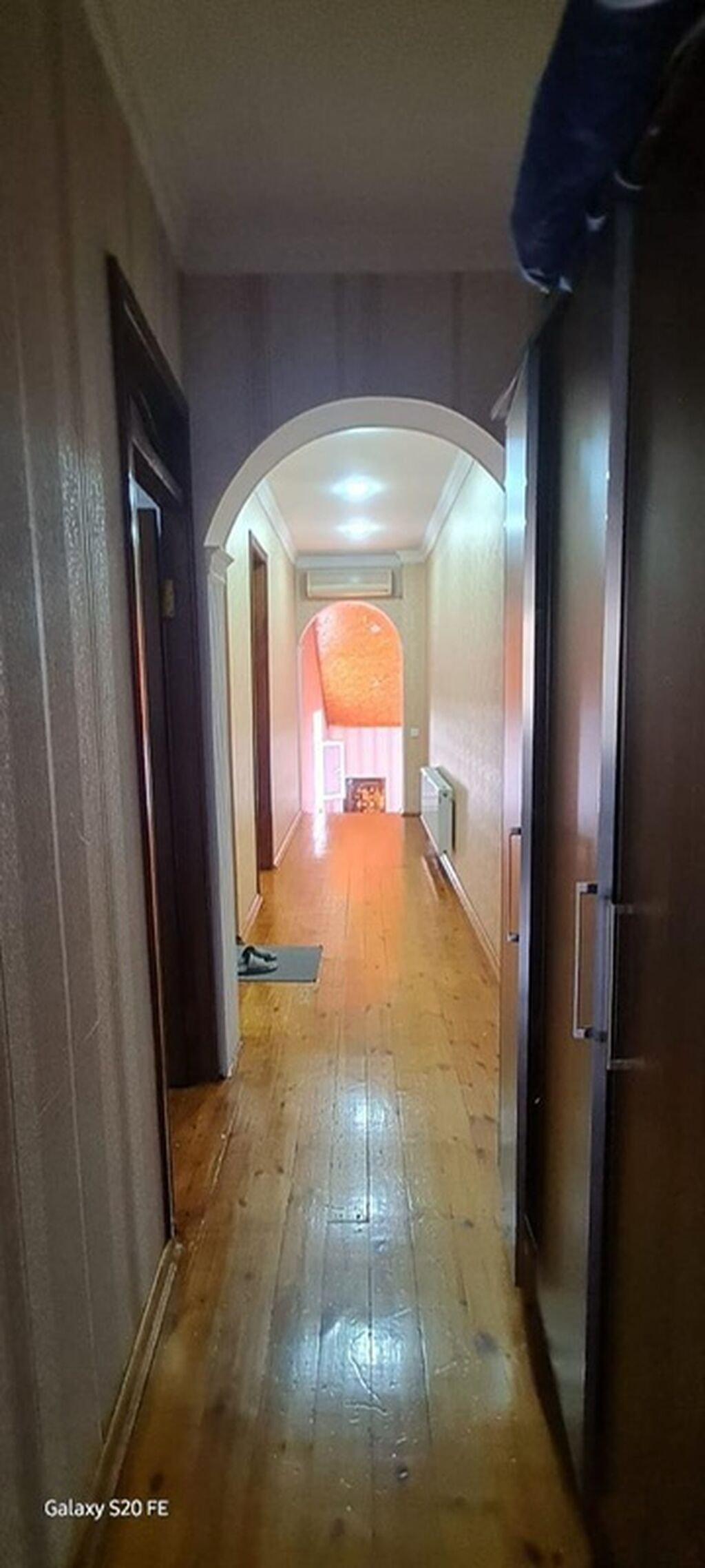 4 otaqlı, 175 kv. m, Kredit yoxdur, Orta təmir