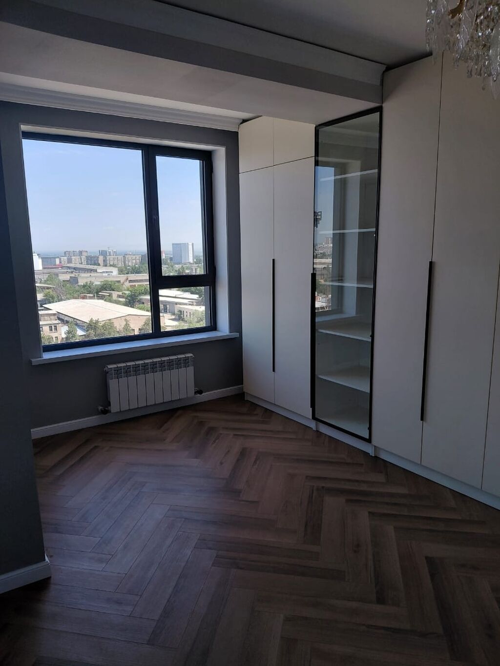 4 комнаты, 80 м², Городское ГАИ Элитка, 9 этаж, Дизайнерский ремонт: фото 3