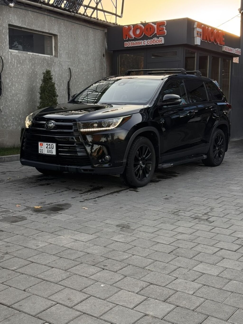 Toyota Highlander: 2019 г., 3.5 л, Автомат, Бензин, Кроссовер: фото 2