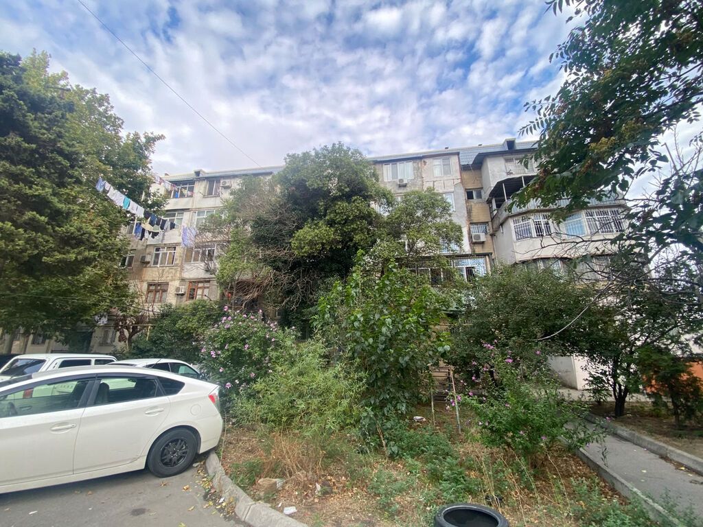 Bakı, 2 otaqlı, Köhnə tikili, 61 kv. m