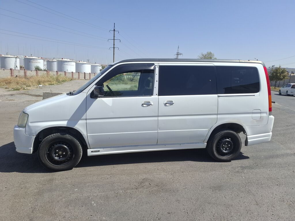 Honda Stepwgn: 1999 г., 2 л, Автомат, Бензин, Минивэн: фото 3