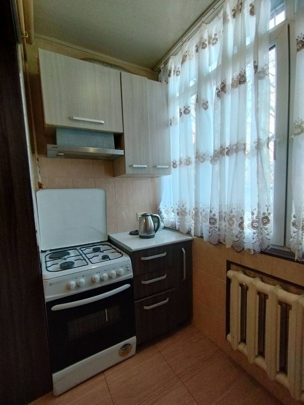 3 комнаты, 80 м², 5 мкр 106 серия, 1 этаж: фото 2
