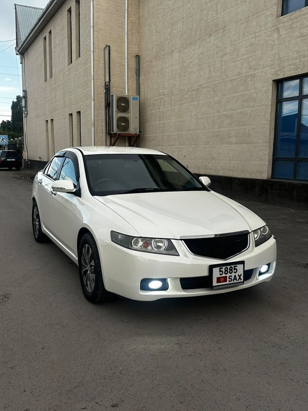 Honda Accord: 2004 г., 2.4 л, Автомат, Бензин, Седан: фото 1