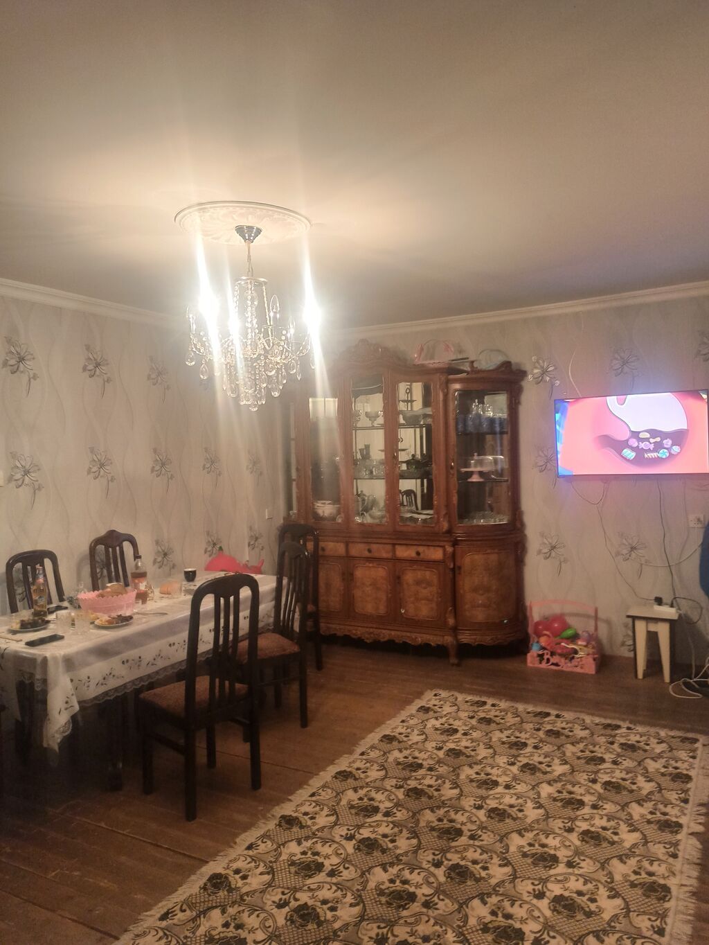 Sumqayıt, 3 otaqlı, Köhnə tikili, 85 kv. m