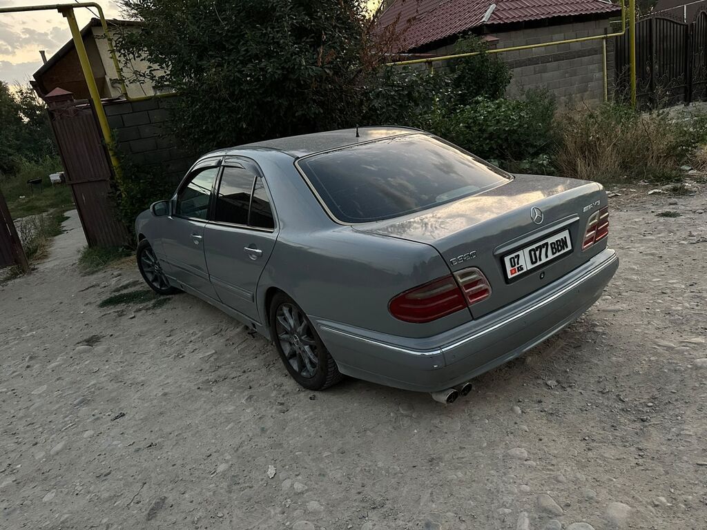 Mercedes-Benz E-Class: 2001 г., 3.2 л, Седан: фото 5