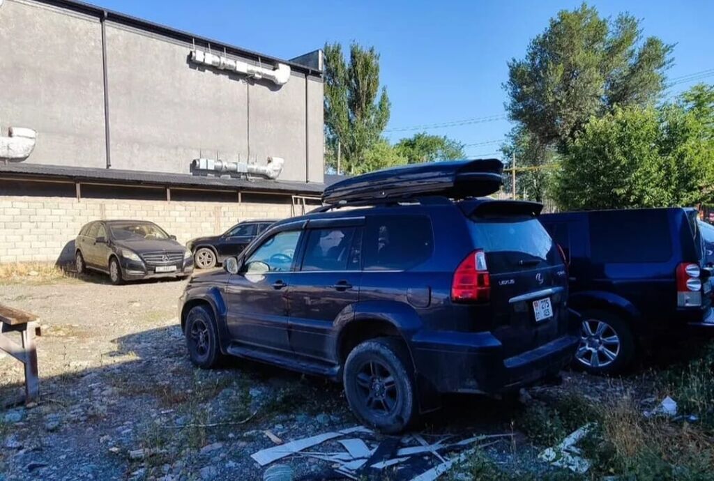 Lexus GX: 2005 г., 4.7 л, Автомат, Бензин, Внедорожник: фото 4