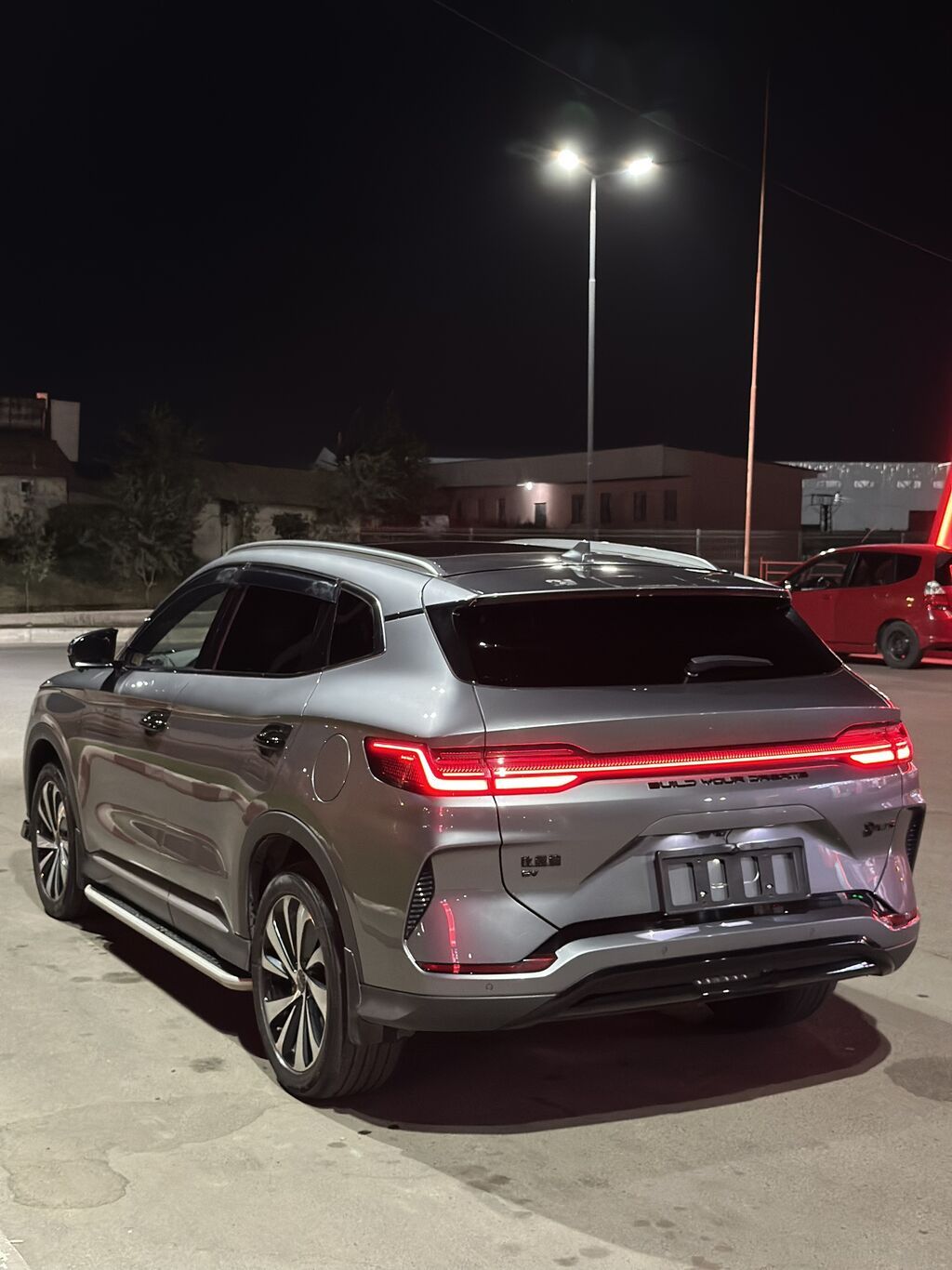 BYD Song Plus: 2024 г., 0.1 л, Автомат, Электромобиль, Внедорожник: фото 6