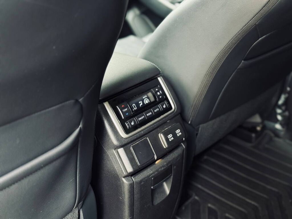 Subaru Ascent: 2019 г., 2.4 л, Вариатор, Бензин, Кроссовер: фото 5