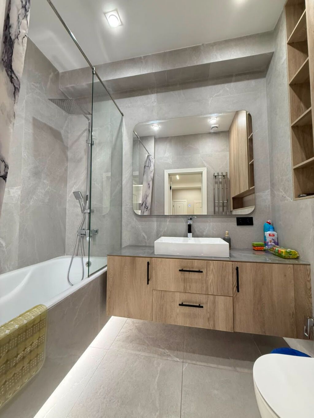 3-комн. квартира, 110 м², 6 мкр, с мебелью: фото 6