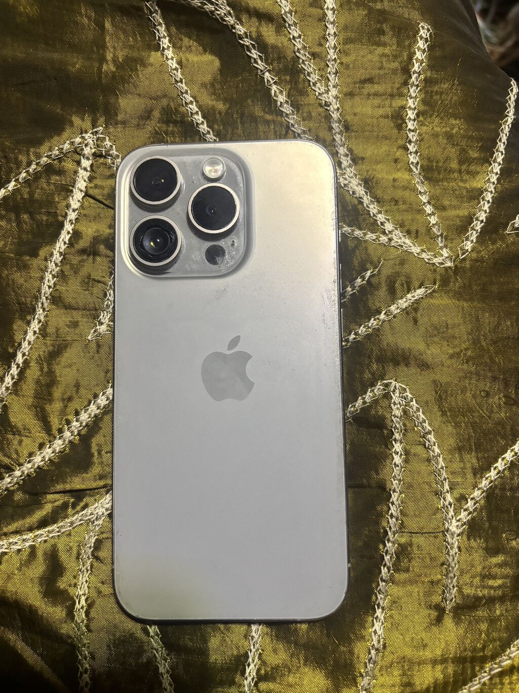Apple iPhone 15 Pro титановый корпус 128 гб все работает 128 гб Из: фото 2