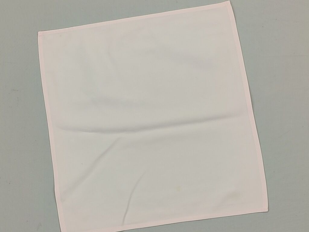 Serwetki: Serwetka 42 x 42 stan - Bardzo dobry, wzór - Jednolity kolor, kolor - Kość sloniowa (ivory) — 1
