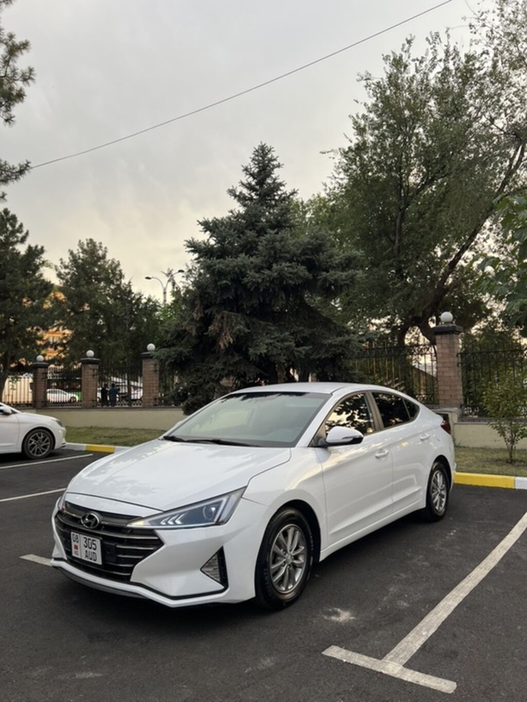 Hyundai Avante: 2019 г., 1.6 л, Вариатор, Бензин, Седан — фото 3