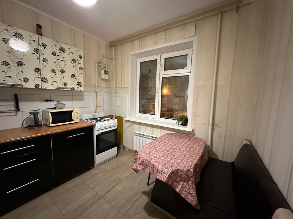 1 комната, Восток-5 мкр Собственник, Без подселения, от 6 месяцев, С мебелью полностью: фото 4
