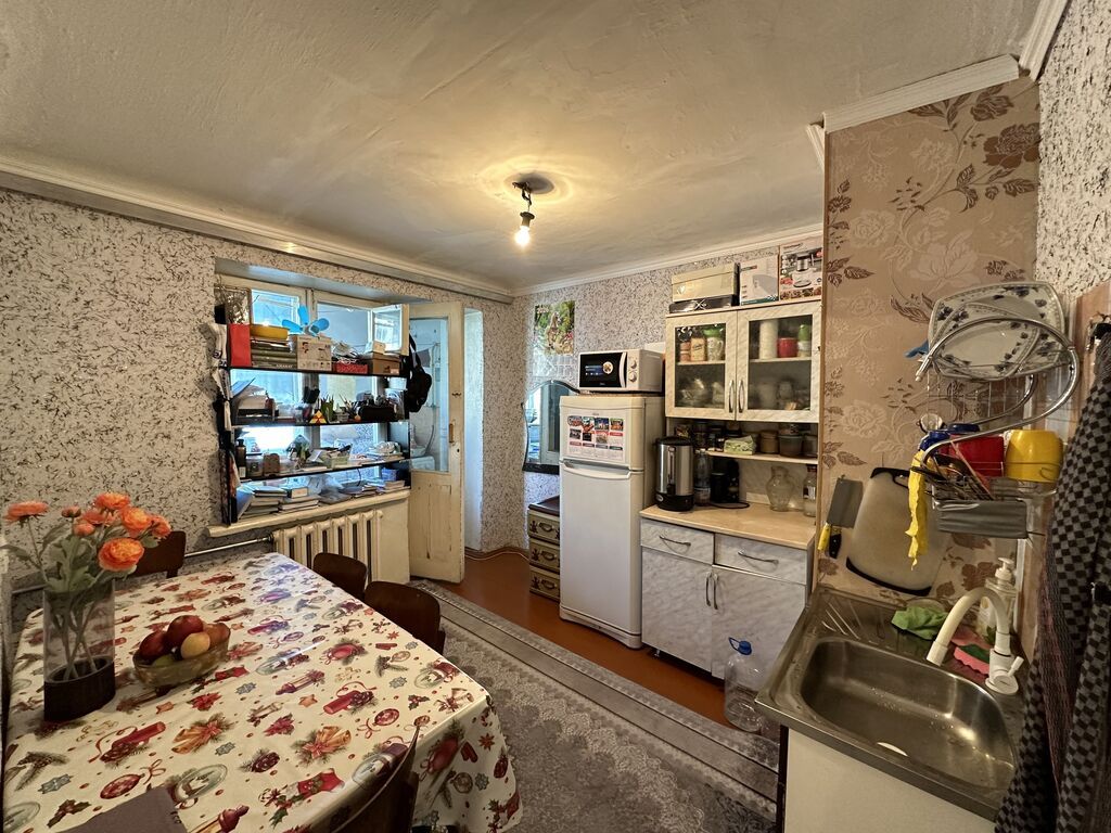 Срочно продаю 1 ком. кв. 30м², 51т.с.$ 10 мкр., ул. Байтик Баатыра: фото 6