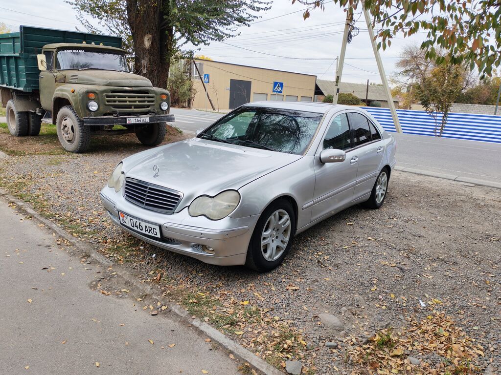 Mercedes-Benz C-Class: 2001 г., 2 л, Автомат, Бензин, Седан: фото 7