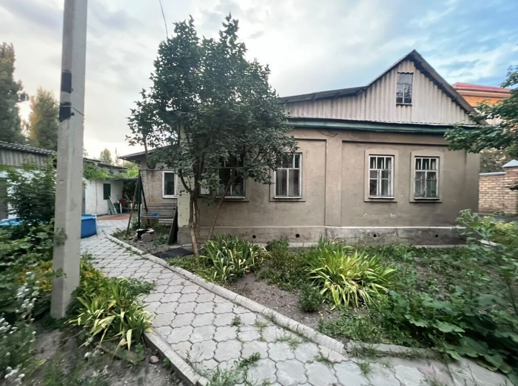 4 комнаты, 70 м², 9 соток, Бишкек, Собственник: фото 1
