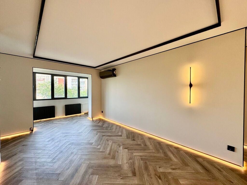 3 комнаты, 62 м², 4 мкр 104 серия, 4 этаж, Свежий ремонт: фото 2