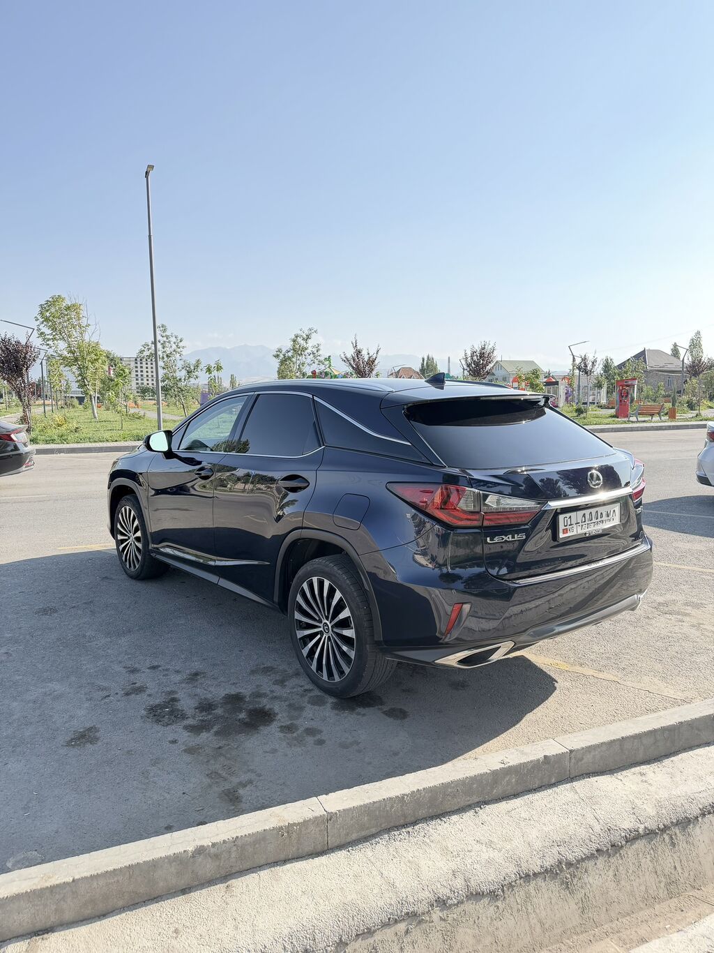 Lexus RX: 2018 г., 3.5 л, Автомат, Бензин, Кроссовер: фото 4