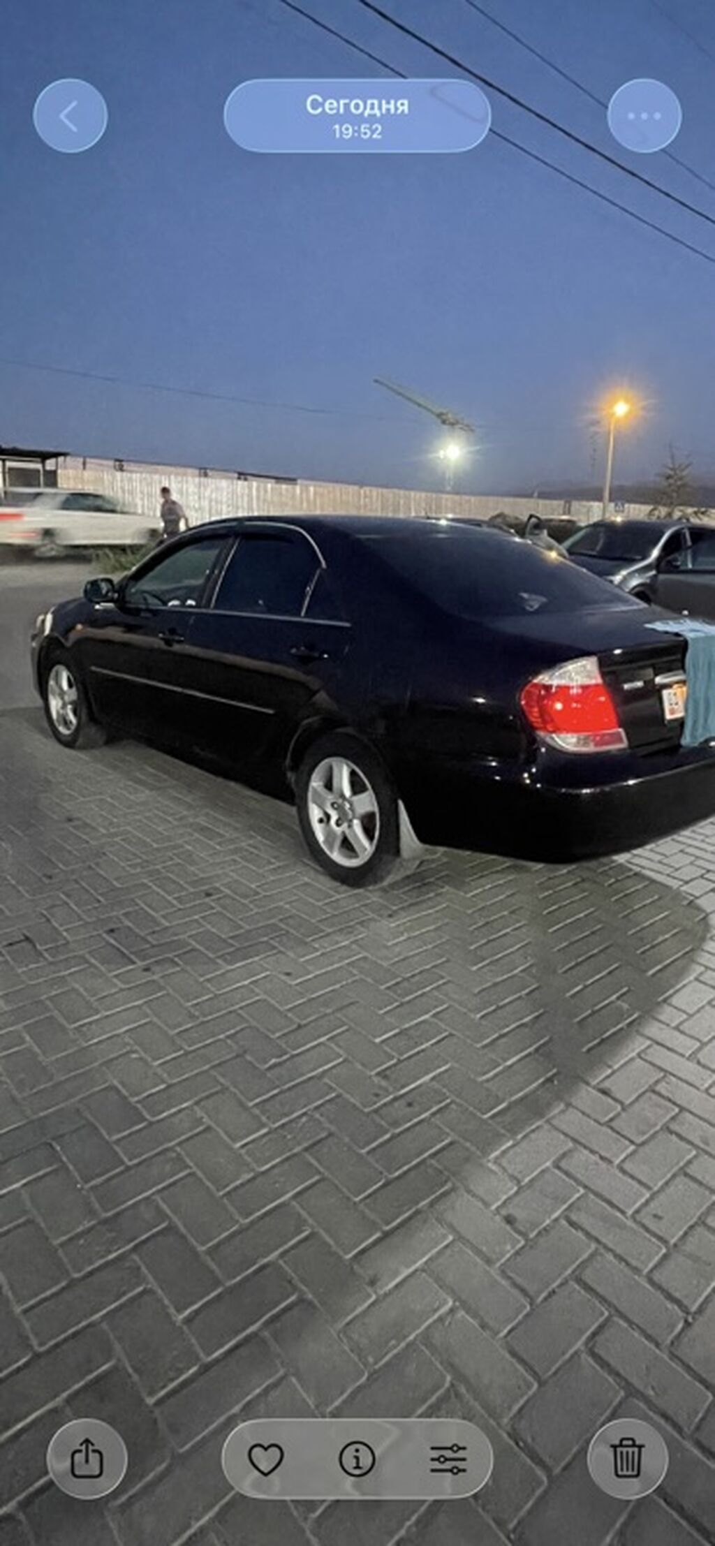 Toyota Camry: 2005 г., 2.4 л, Механика, Бензин, Седан: фото 3