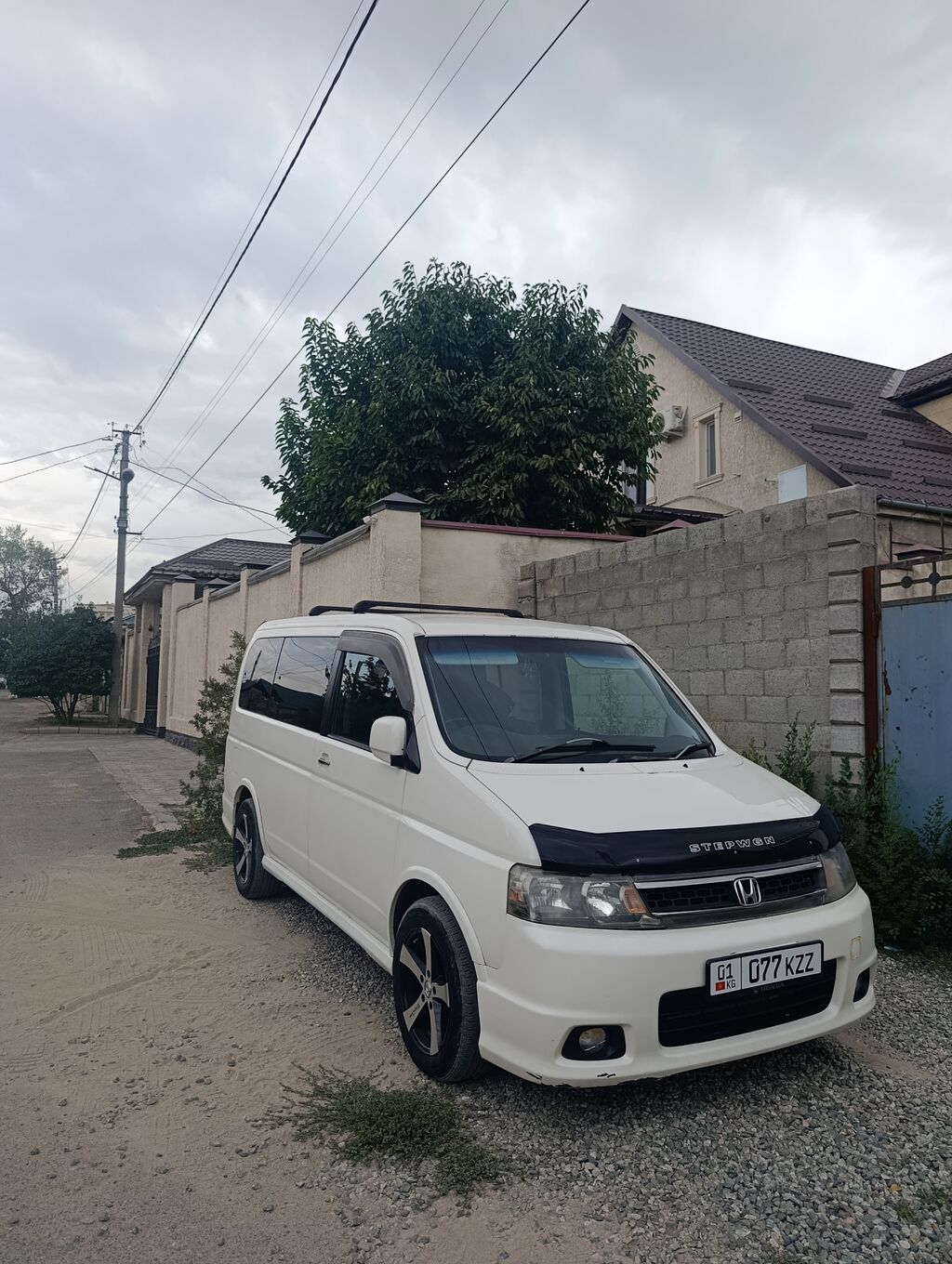 Honda Stepwgn: 2004 г., 2.4 л, Автомат, Бензин, Минивэн: фото 2