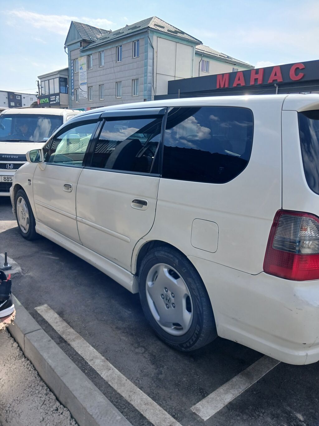 Honda Odyssey: 2002 г., 2.3 л, Автомат, Минивэн: фото 1
